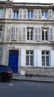 Chambres d'Hôtes Les Jardins de la Cathédrale - Angoulême - 8