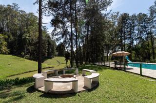Sítio com piscina, área arborizada e lazer - Jacareí - 3
