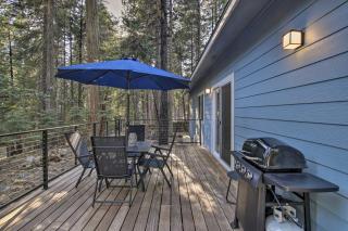 Secluded Butte Meadows Cabin with Deck and Grill! - - 9