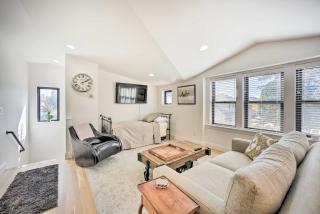 Walk to Town - Castle Rock Cottage! - 9