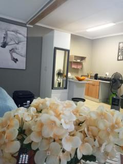 Menlyn Mews Guesthouse - Pretoria - 2