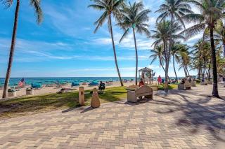 Pier Walk on Deerfield Beach Island - Deerfield Beach - 8