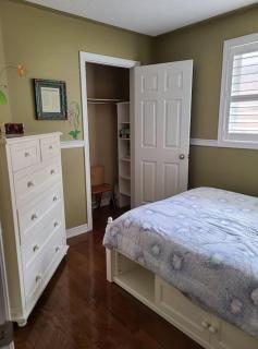 Top Floor of House in S Vaughan All to Yourself - Vaughan - 4