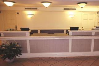 Super 8 by Wyndham Austin South I-35 - 2
