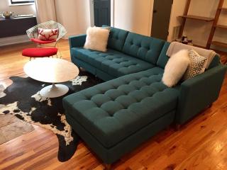 Walk to Lincoln Park, North Avenue Beach, and Second City! Lovely Old Town Charm! condo - Chicago - 0