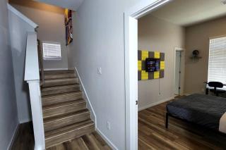 Exclusive Exquisite Three Story Home HPLE - Houston - 2
