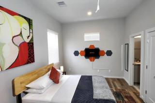 Exclusive Exquisite Three Story Home HPLE - Houston - 9
