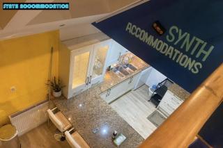 80s RETRO 3 Bedroom Apartment in Wimbledon London Sleeps 6! NETFLIX WIFI and Arcade! Perfect for Families Business & Leisure Guests! - Londra - 6