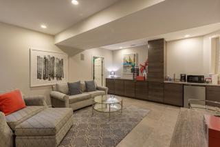 PET FRIENDLY! Charming and Cozy - Close to DePaul and Public Transit apts - Chicago - 9