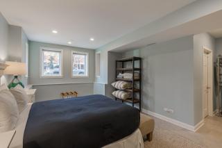 PET FRIENDLY! Charming and Cozy - Close to DePaul and Public Transit apts - Chicago - 5