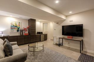 PET FRIENDLY! Charming and Cozy - Close to DePaul and Public Transit apts - Chicago - 4
