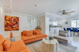 Cheerful villa with Pool, Spa, & Private Pickleball Court! - Bermuda Dunes - 4