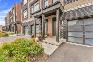 Beautiful absolutely stunning townhome - 6