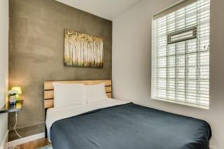 Welcome to West Town! 2 Bedrooms and PET FRIENDLY apts - 2