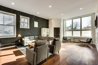 Converted Store Front Home Lets You Live Like a Local in the Heart of it All! condo - 5