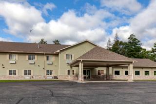 Quality Inn Redgranite - 9