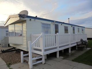 8 Berth on Golden Palm (Florida GP) - Chapel Saint Leonards - 0