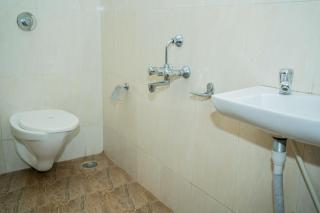 SWARAGAN HOLIDAYS VILLA 4 BHK AC LUXURY Room private pool - Lonavala - 1
