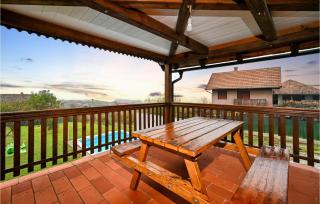 Gorgeous Home In Klostar Ivanic - Kloštar Ivanić - 8