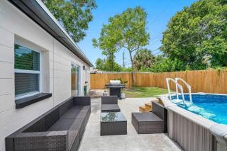 Cozy & Fully Renovated FREE Heated Pool Home! - Largo - 5