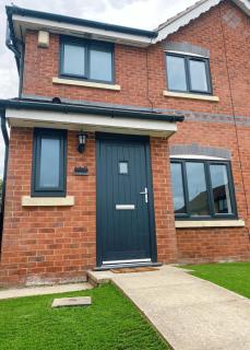 Railway House - Central Warrington - Sleeps 6 - Warrington - 9