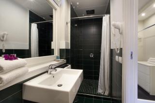 Sorrento Apartments - 5