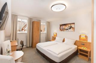 Hotel Goldenes Lamm - 4