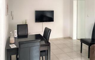 Beautiful Apartment In Biograd Na Moru - Biograd na Moru - 7