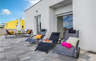 Beautiful Home In Majmajola - Butkovići - 6