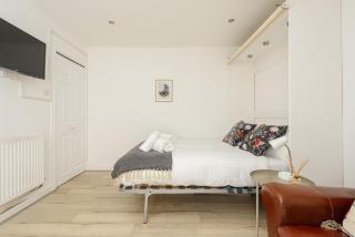 Central Studio Near Usher Hall & Edinburgh Castle - 9