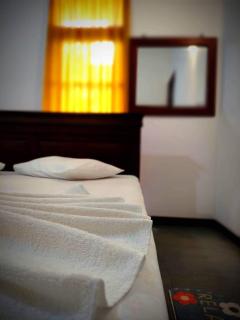 Sanuki Villa - Hikkaduwa - 9