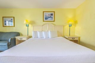 Oversized Ocean View Condo Perfect for 2-4 Guests Sea Mist 50713 - Myrtle Beach - 1