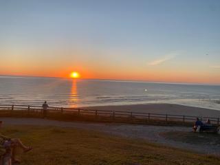 Beautiful Cornish Getaway, Static Caravan - Newperran Holiday Resort - 4