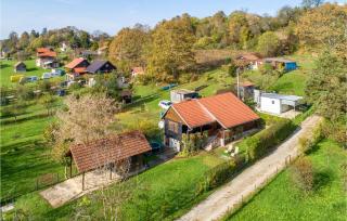Nice Home In Augustanovec - - 2