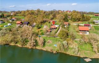 Nice Home In Augustanovec - - 1