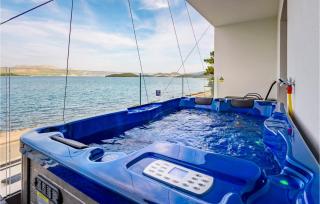 Luxurious Home In Drace With Sauna - Drače - 8