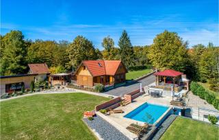 Awesome Home In Brezane Lekenicke - - 5