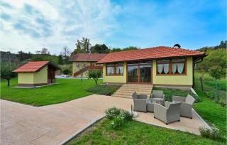 Awesome Home In Donja Pacetina - 4