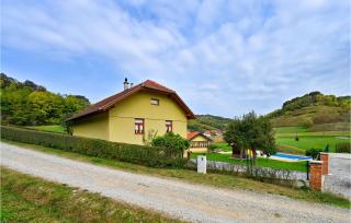 Awesome Home In Donja Pacetina - 2
