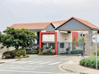 Quebec Apartments - Fully Furnished & Equipped 1 Bedroom Apartment - 3