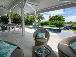 Villa 4 étoiles avec piscine, 3 chambres et jardin tropical - 8
