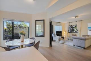Elegant 2BR Family Home - Aircon - 5min to Beach - Auckland - 8