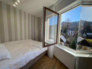 Nivalis Hill A16 - 1