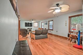 Spacious Home Walk to Beach and Entertainment! - 8