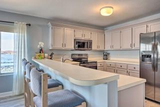 Lakefront Retreat Prime Osage Beach Location! - Osage Beach - 1