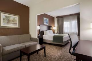 Best Western Kendallville Inn - 8