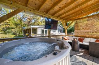 1 Bedroom 5 min downtown Asheville w/hot tub & pool! - Asheville - 8