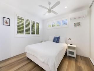 1 Rowell Street Battery Hill QLD - Caloundra - 5