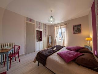 Maison d'époque avec sauna, jacuzzi et salle de jeux à 1h de Paris - Idéale familles/amateurs de stages - FR-1-590-4 - - 3