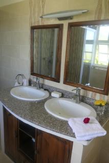 Tropical Garden Self Catering - 4